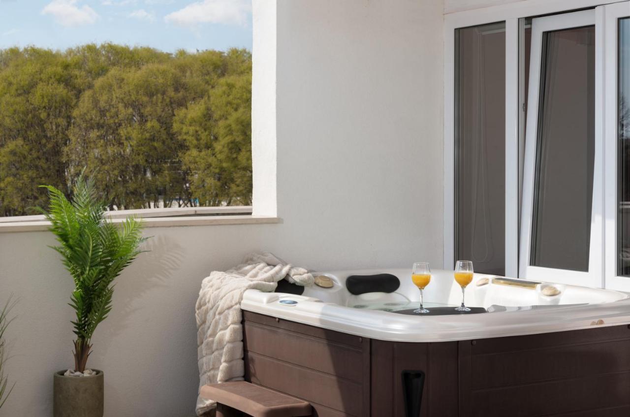 ספליט Glow Luxury Apartment With Terrace And Jacuzzi מראה חיצוני תמונה