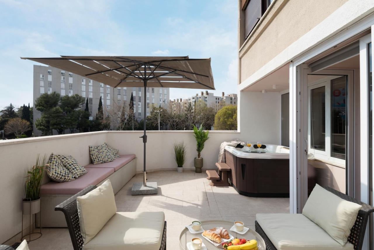 ספליט Glow Luxury Apartment With Terrace And Jacuzzi מראה חיצוני תמונה
