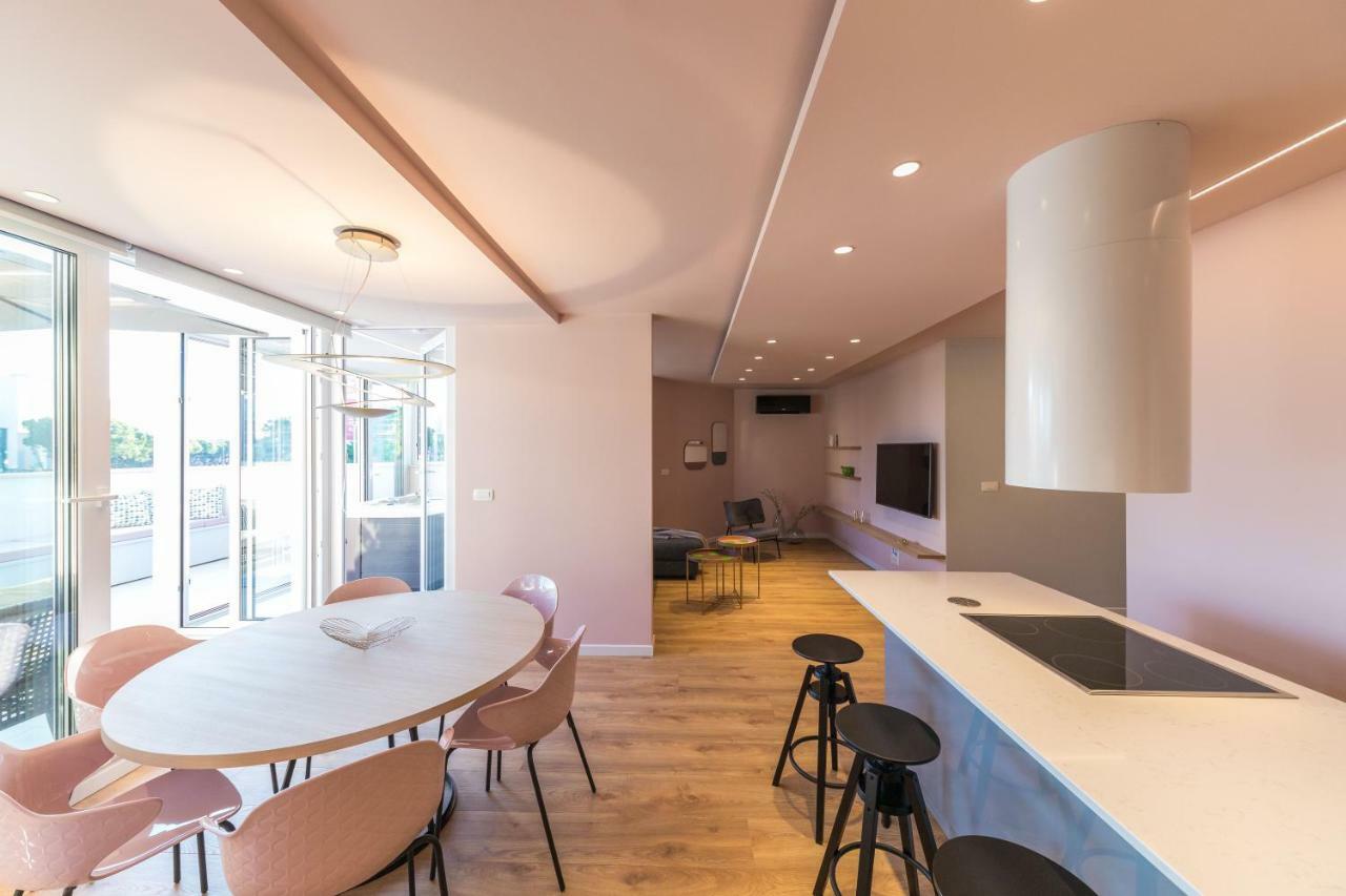 ספליט Glow Luxury Apartment With Terrace And Jacuzzi מראה חיצוני תמונה